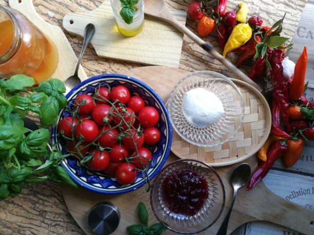 caprese, food, lavinia biancalani, viola berti, cooking, the style pusher